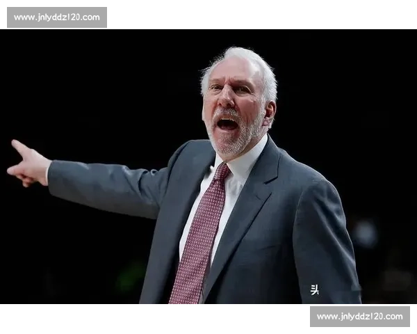 火箭对阵马刺全场比赛精彩回放攻防对决看点解析关键时刻表现盘点