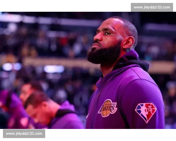 湖人对决热火总决赛G2全场回放关键瞬间解析詹姆斯浓眉表现盘点